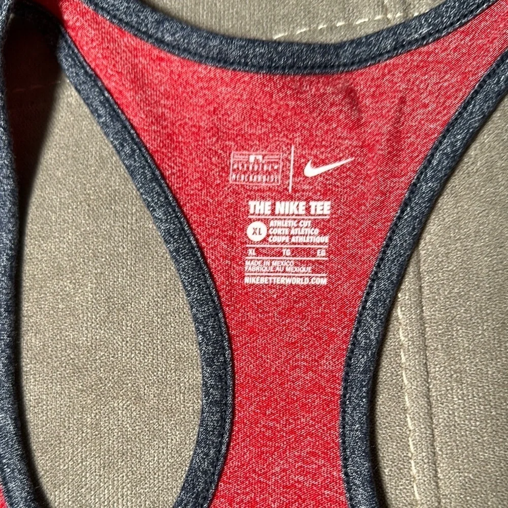 Nike Red and Pink Sleeveless Crop Tank Top